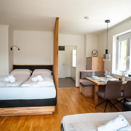 Quehenberger アパート